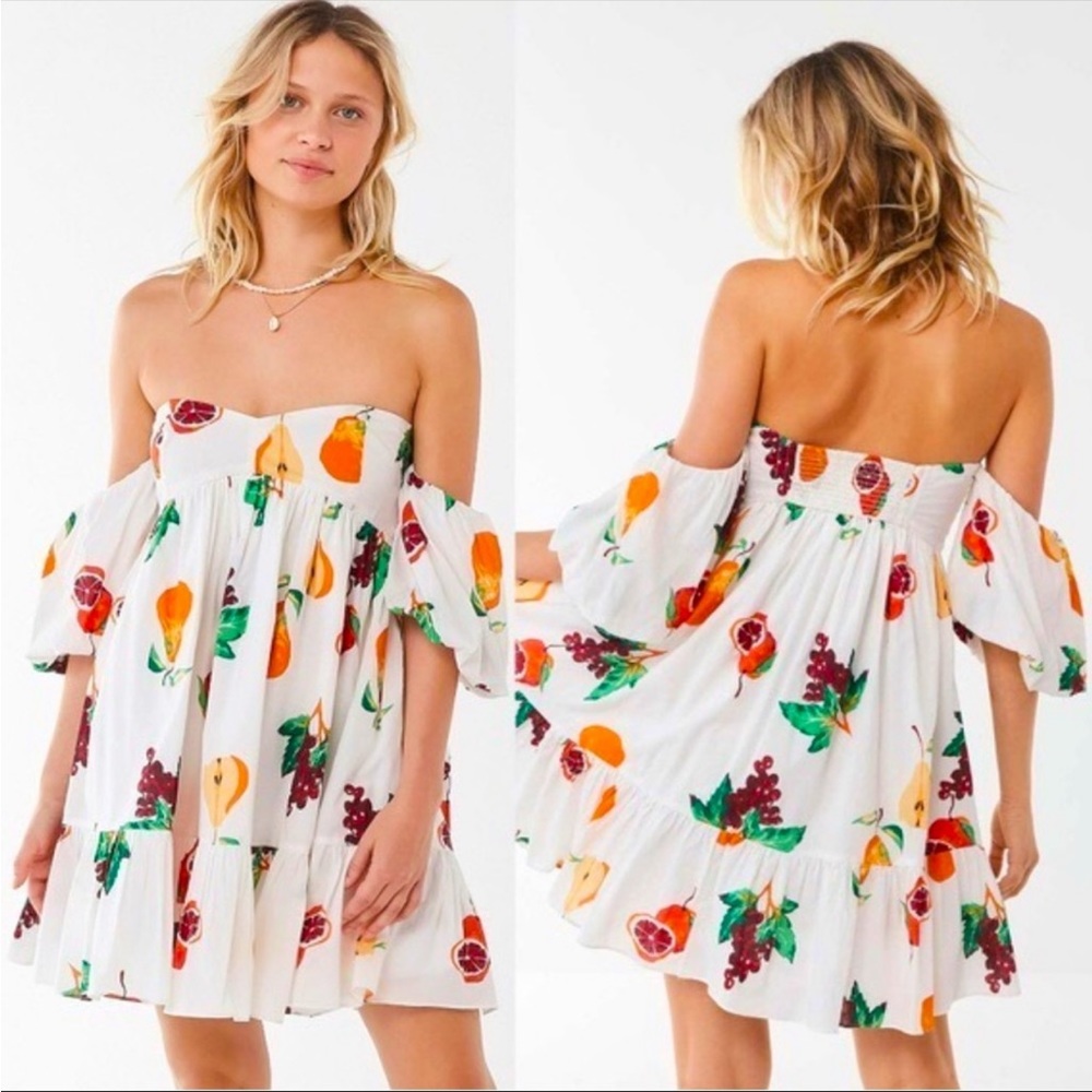 URBAN OUTFITTERS Fruit Dress 🍊